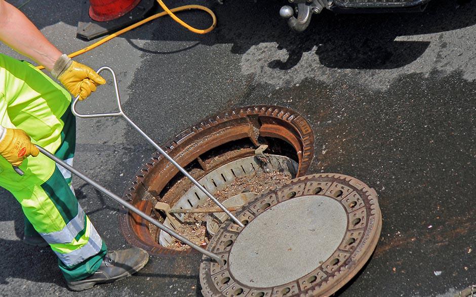 entreprise pour déboucher canalisation Maurepas